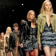 Burberry streams live fashion show in London