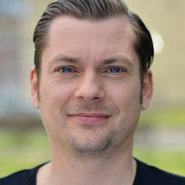 Christian Henschel is cofounder/CEO of adeven