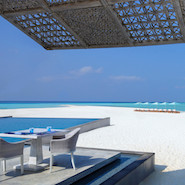 Four Seasons Maldives' Blu Beach