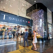 T Galleria at the Singapore airport 