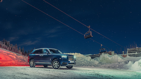 Rolls Royce Cullinan ski season