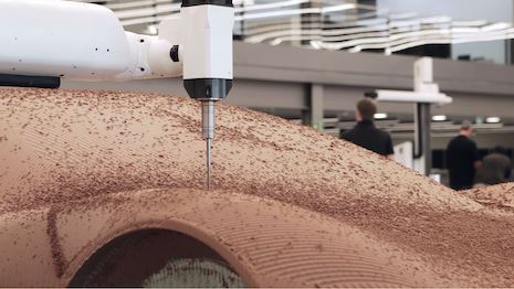 Jaguar clay modeling. Image courtesy of Jaguar Land Rover
