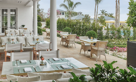Rosewood Miramar's outdoor dining options. Image courtesy of Rosewood Hotels & Resorts