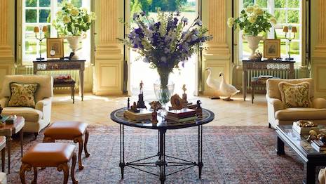 Drawing room interiors by designer Timothy Corrigan. Image credit: Timothy Corrigan