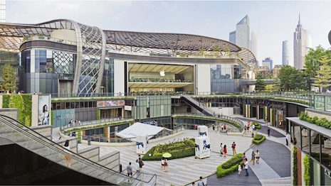 Thanks to smart economic policies and an advantageous location, Guangzhou has become the top shopping choice for most Chinese customers northwest of Hong Kong. Image credit: Shutterstock