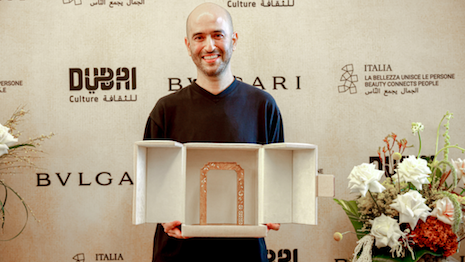 Dubai-based artist Nima Nabavi at the Italy Pavilion at Expo 2020 Dubai. Image credit: Bulgari 