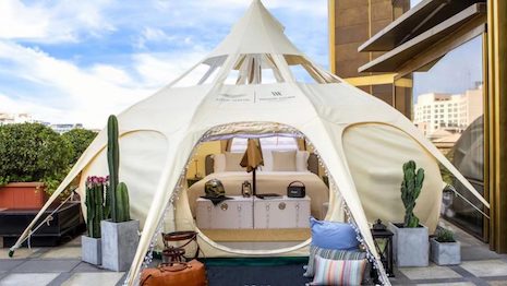 Waldorf Astoria Beijing and Aston Martin teamed up to launch the “Urban Glamping Plan,” offering guests unique camping experiences in the city. Image courtesy of Waldorf Astoria Beijing