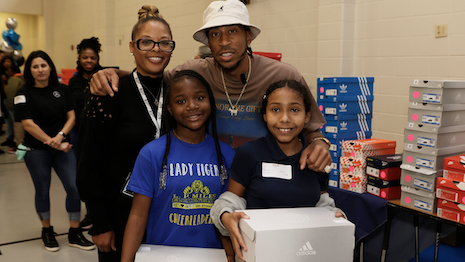 The Atlanta-based luxury car brand, Mercedes-Benz USA, worked with celebrity singer Ludacris to bring new footwear to kids around the United States. Image credit: Business Wire