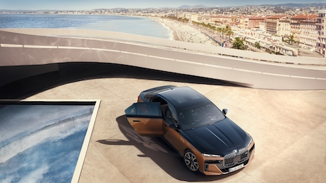 The company is back in Côte d’Azur on May 16, providing guests with over 200 electric vehicles. Image credit: BMW