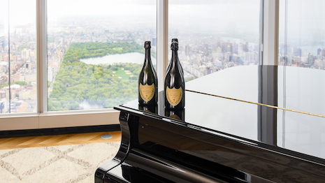 Dom Pérignon and CIA hosted a solo tasting among famed chefs in Manhattan in honor of the educational offering's launch. Image courtesy of Joe Schildhorn and BFA
