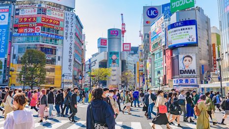 The international tourism industry should prepare for the imminent return of Chinese international tourism, according to McKinsey’s latest report. Image credit: Shutterstock