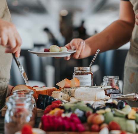 Meals and snacks are prepared by Michelin-starred chefs who base the offerings around the itinerary destinations, providing constant bites between meals. Image credit: Four Seasons