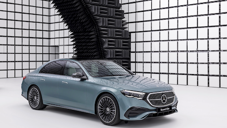 Overall, second-quarter sales were up by 6 percent, reaching 515,700 units, and up by 5 percent in the first six months of the year. Image credit: Mercedes-Benz
