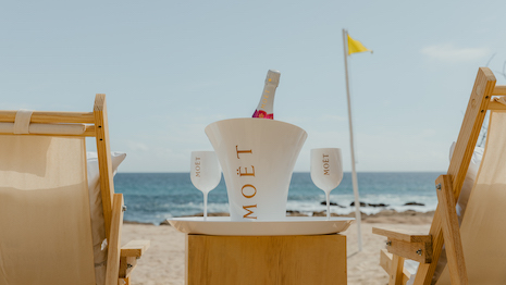 Complete with beach chairs, loungers and umbrellas, guests will be able to kick back as they embark on their tasting journey. Image courtesy of Solaz